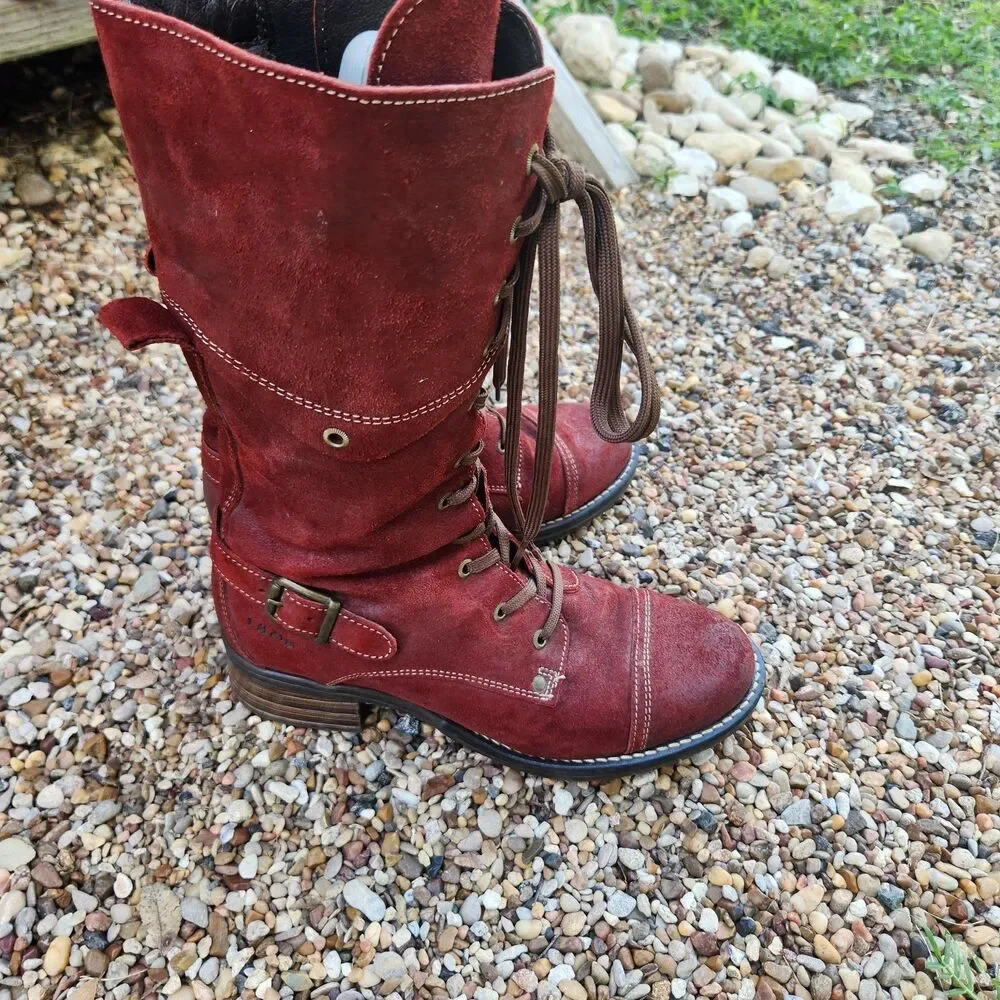 TAOS Tall Crave Red Suede Lace Up Side Zip Boots Women's  US 8 - 8.5 / EU 39 Tag